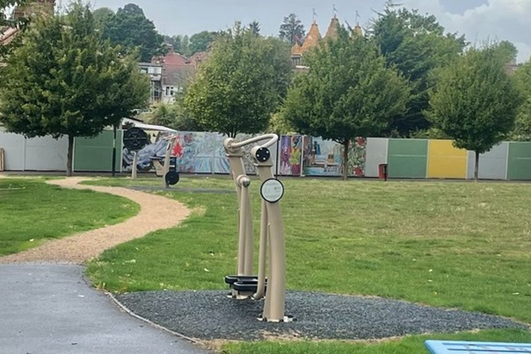 Image of One Tree Hill open space