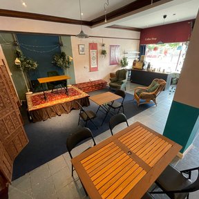 Coffee area & workspace 2